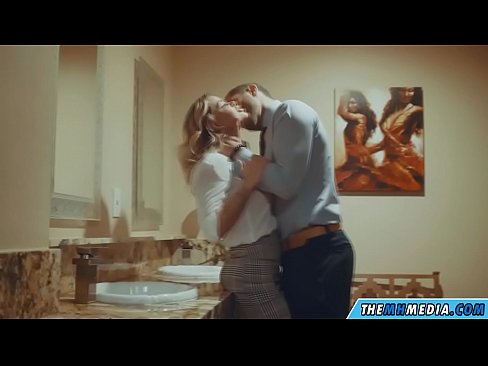 ❤️ Thaum ib tug busty blonde ntxias koj nyob rau hauv ib tug pej xeem chav dej ️ Poj niam deev hluas nraug ntawm hmn.dreamlandpassionfever.ru% Ib ❤